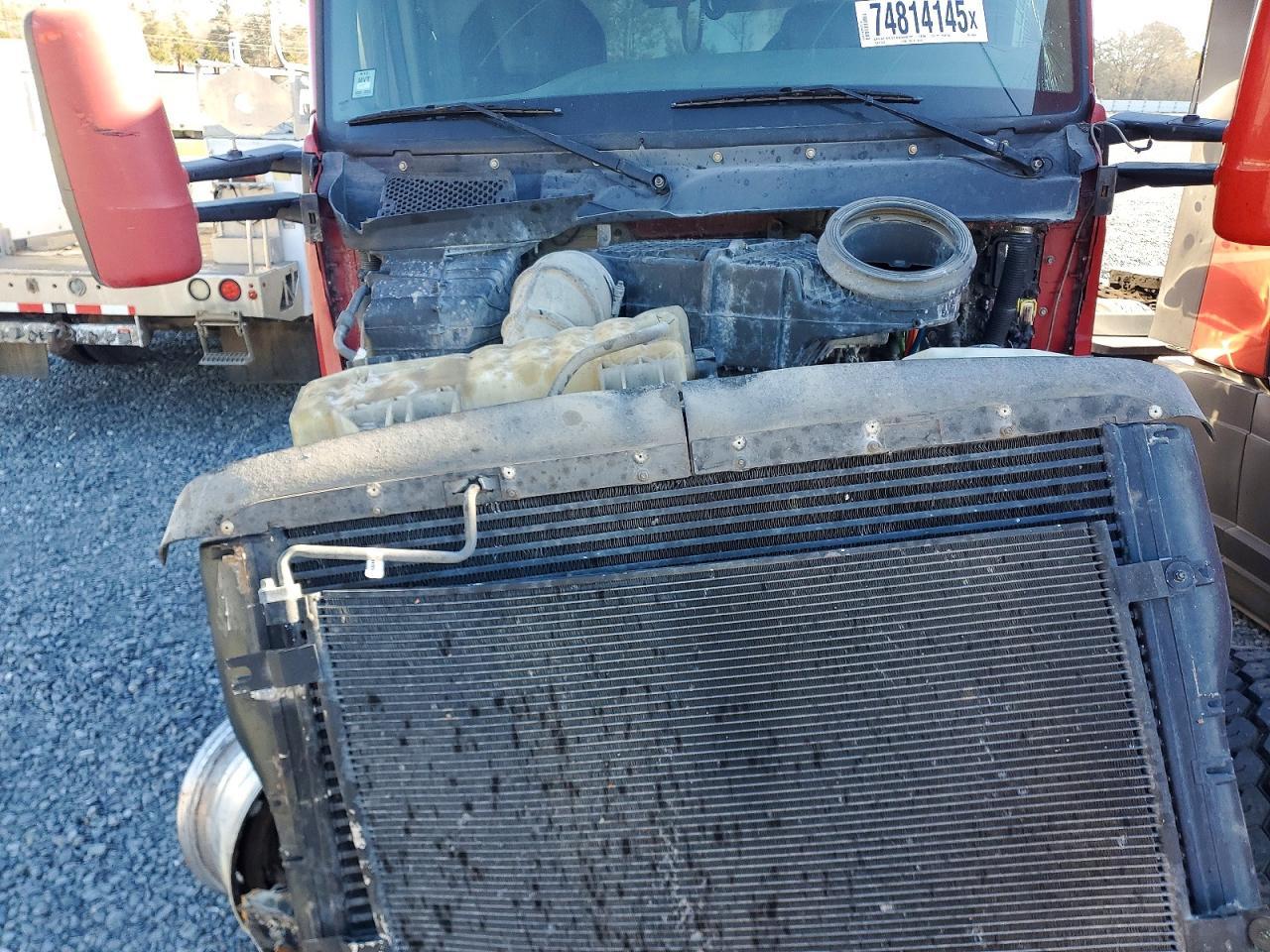 2015 Kenworth T880 Dump Truck
