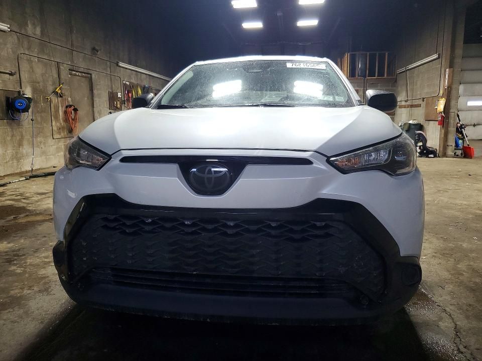 2025 Toyota Corolla Cross se