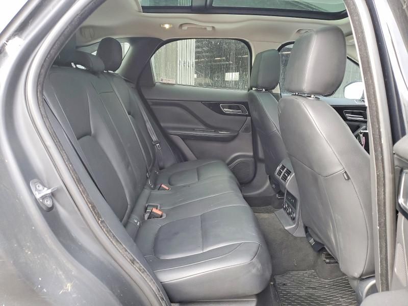 2018 Jaguar F-pace Premium