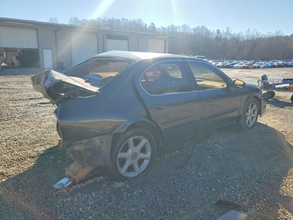 2000 Nissan Maxima gle