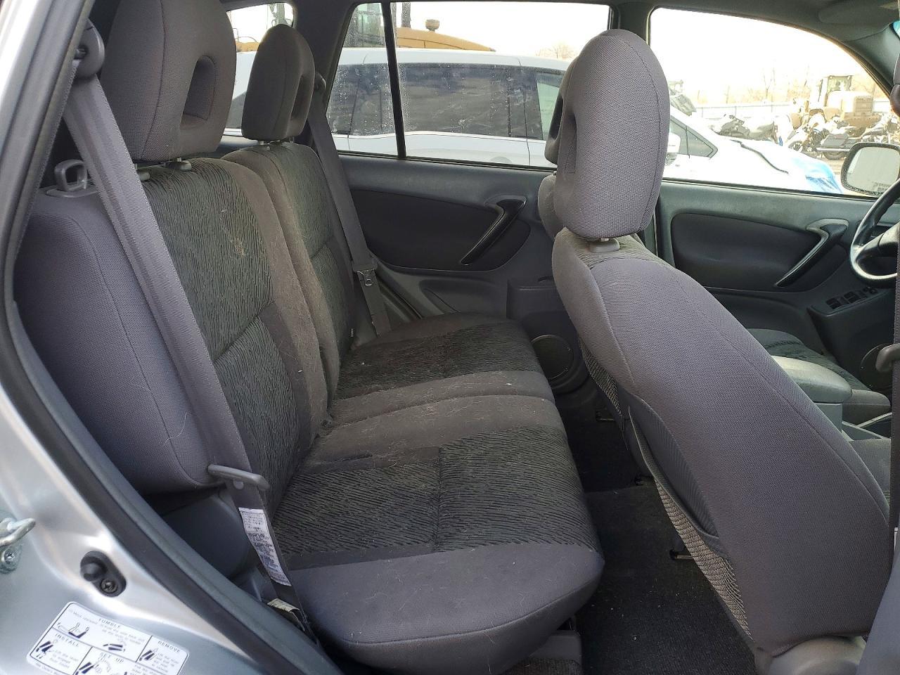 2002 Toyota Rav4 Base