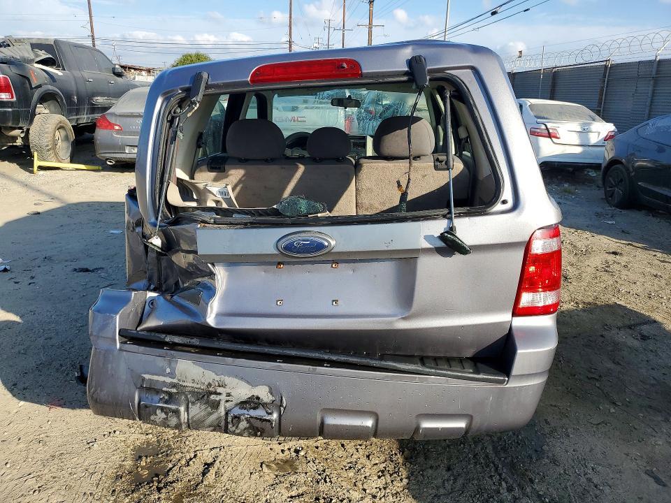 2008 Ford Escape xls