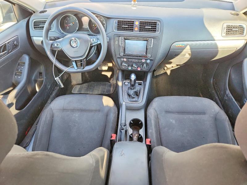 2016 Volkswagen Jetta se