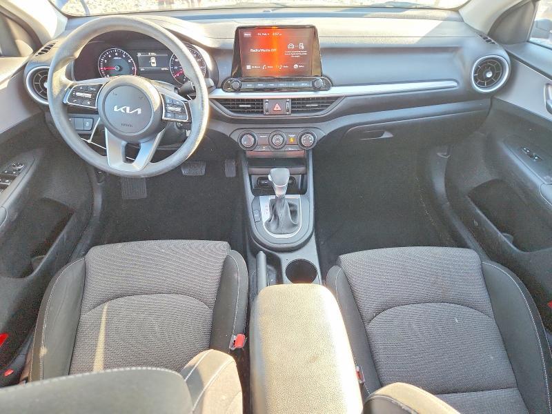 2023 KIA Forte lx