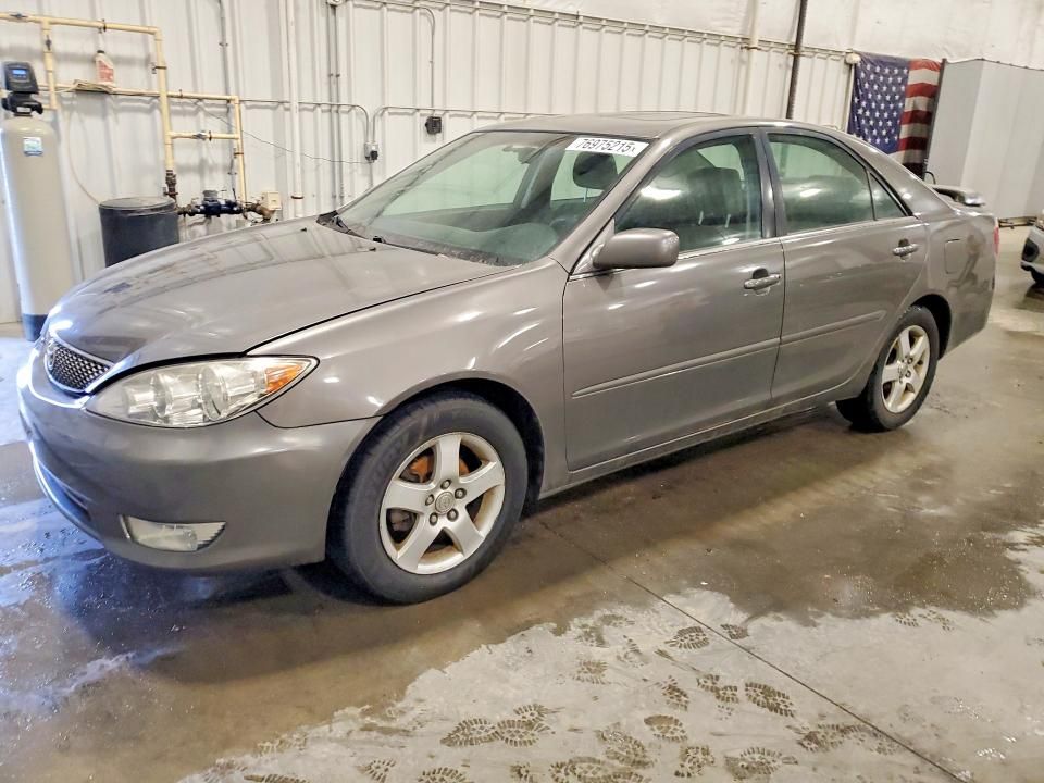 2006 Toyota Camry le