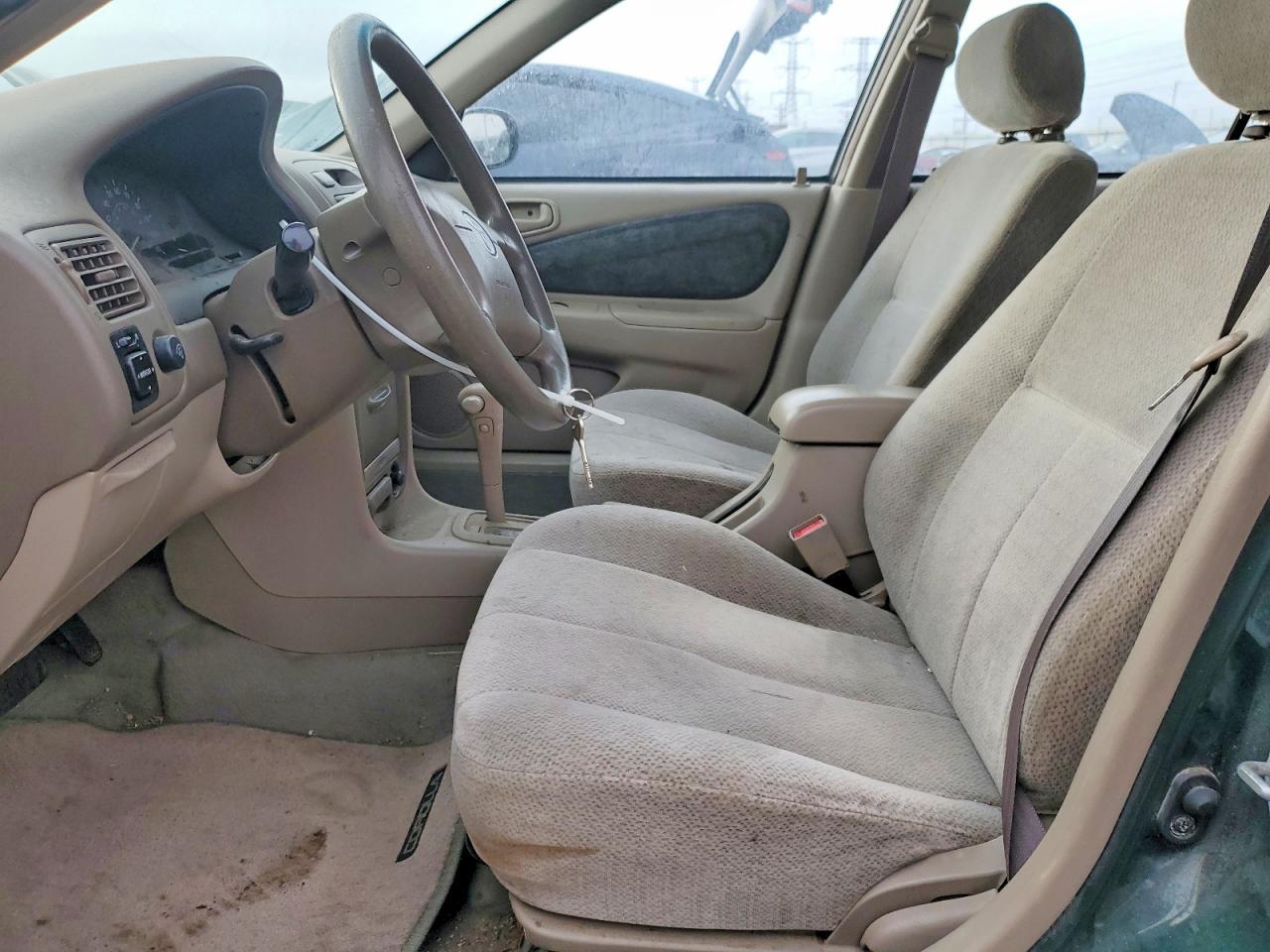 2001 Toyota Corolla le