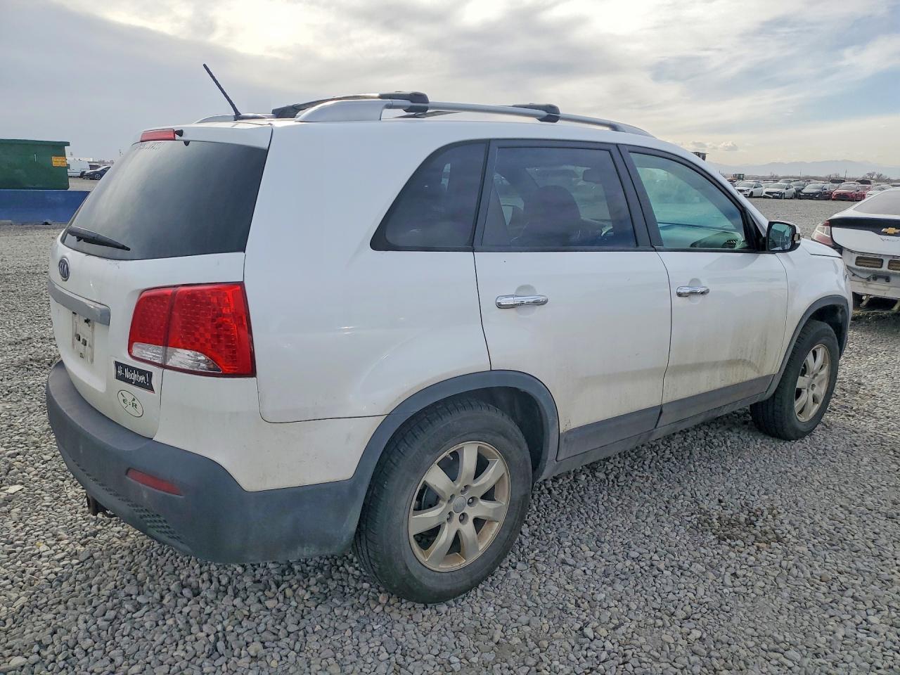 2013 KIA Sorento lx