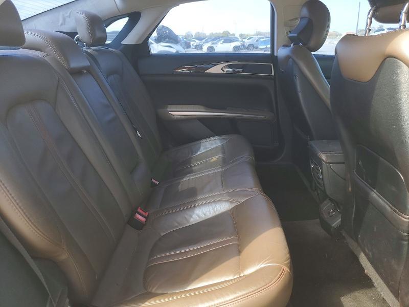 2015 Lincoln Townhouse MKZ