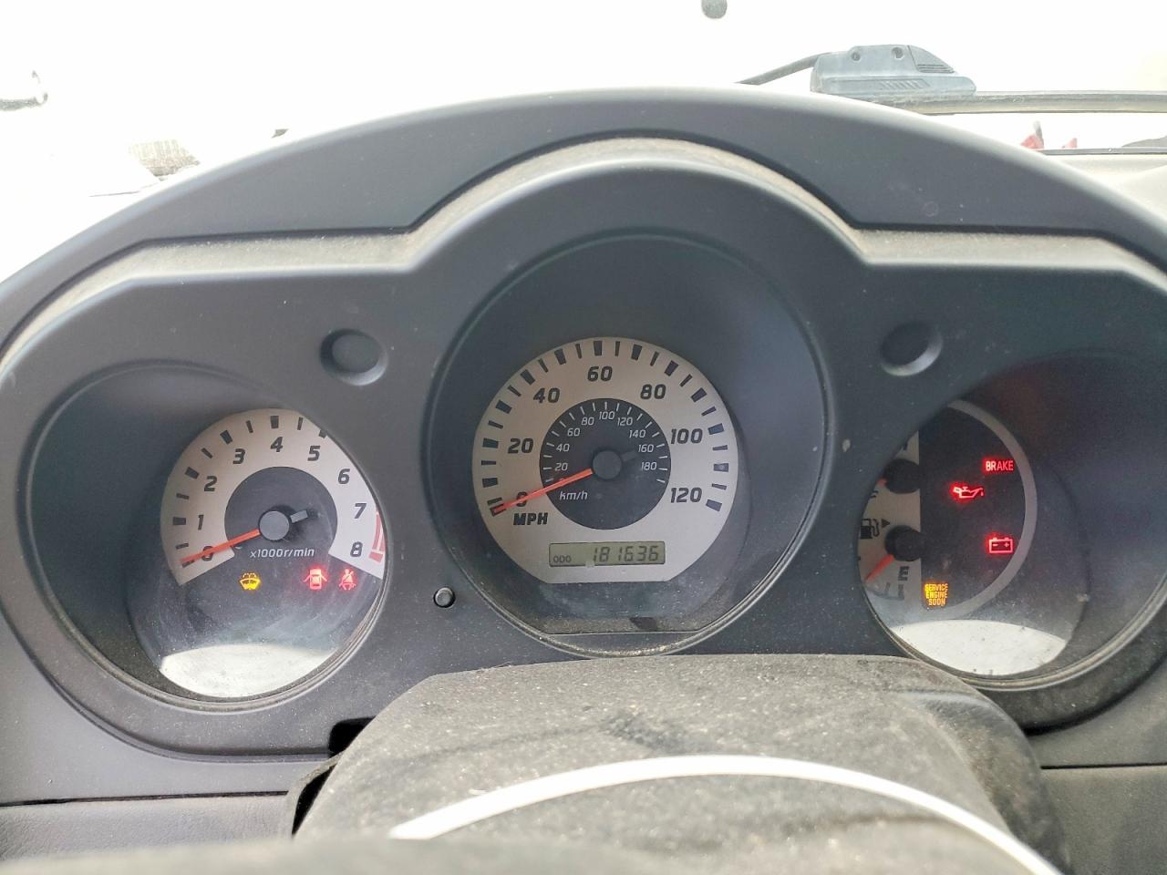 2004 Nissan Frontier Crew Cab XE V6