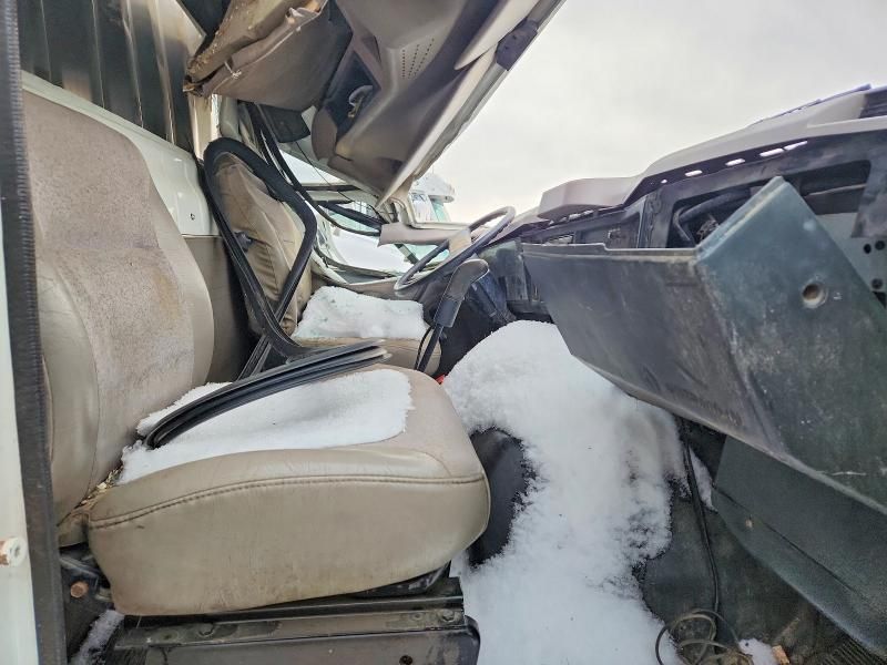 1999 International Dumptailer