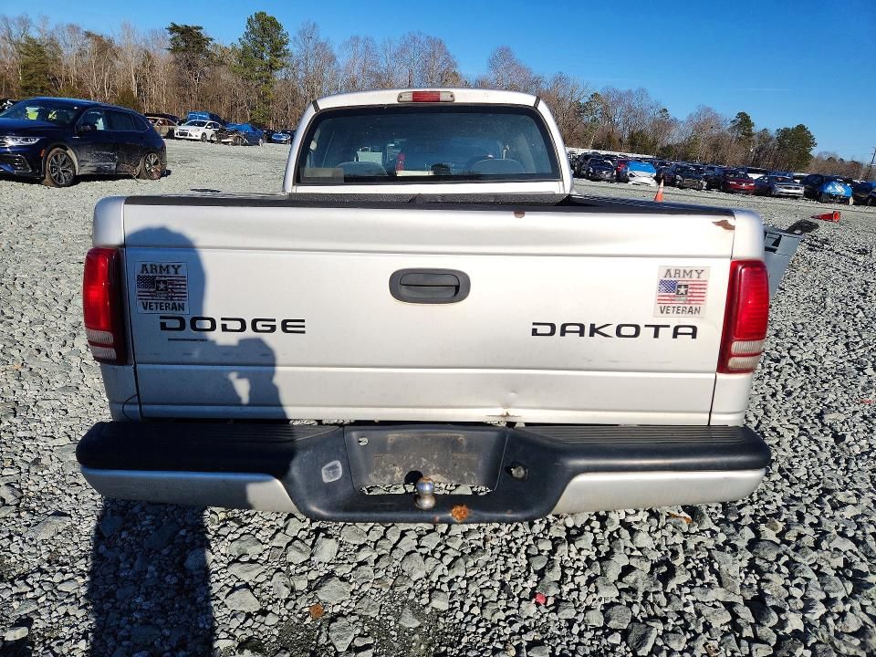 2004 Dodge Dakota Quad Sport