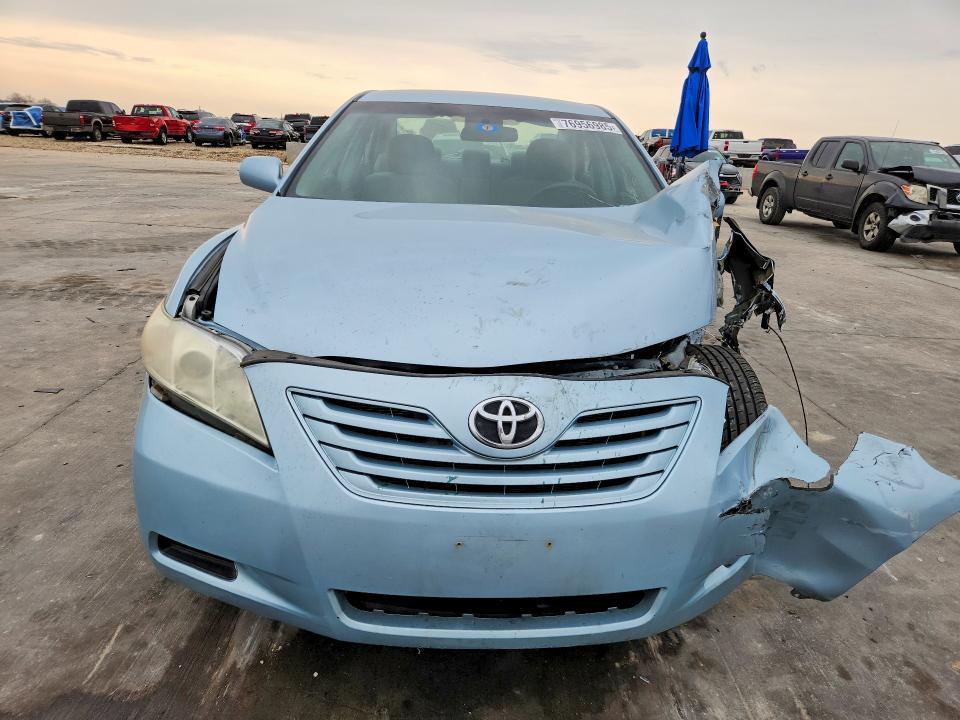 2009 Toyota Camry le