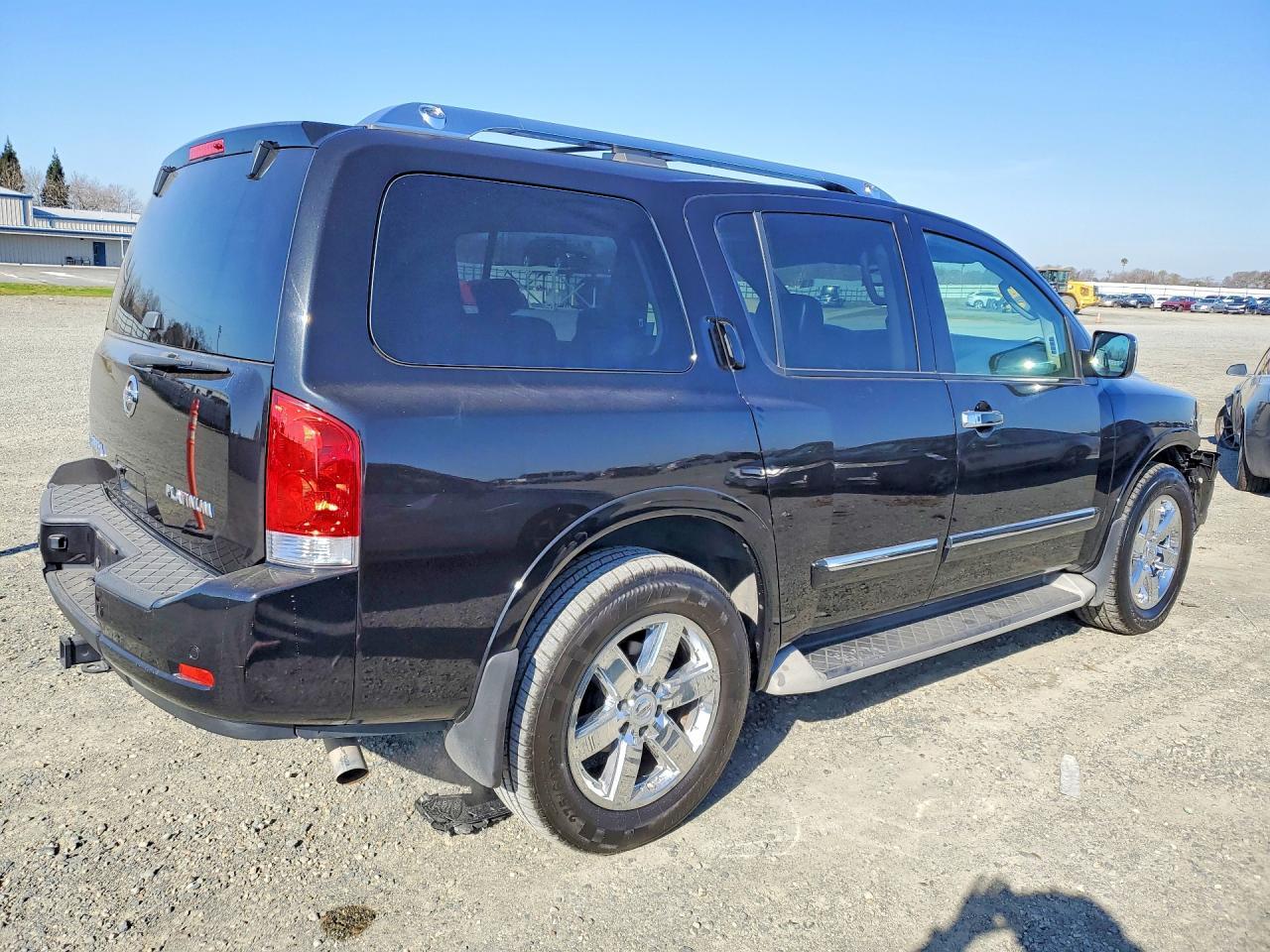 2012 Nissan Armada sv