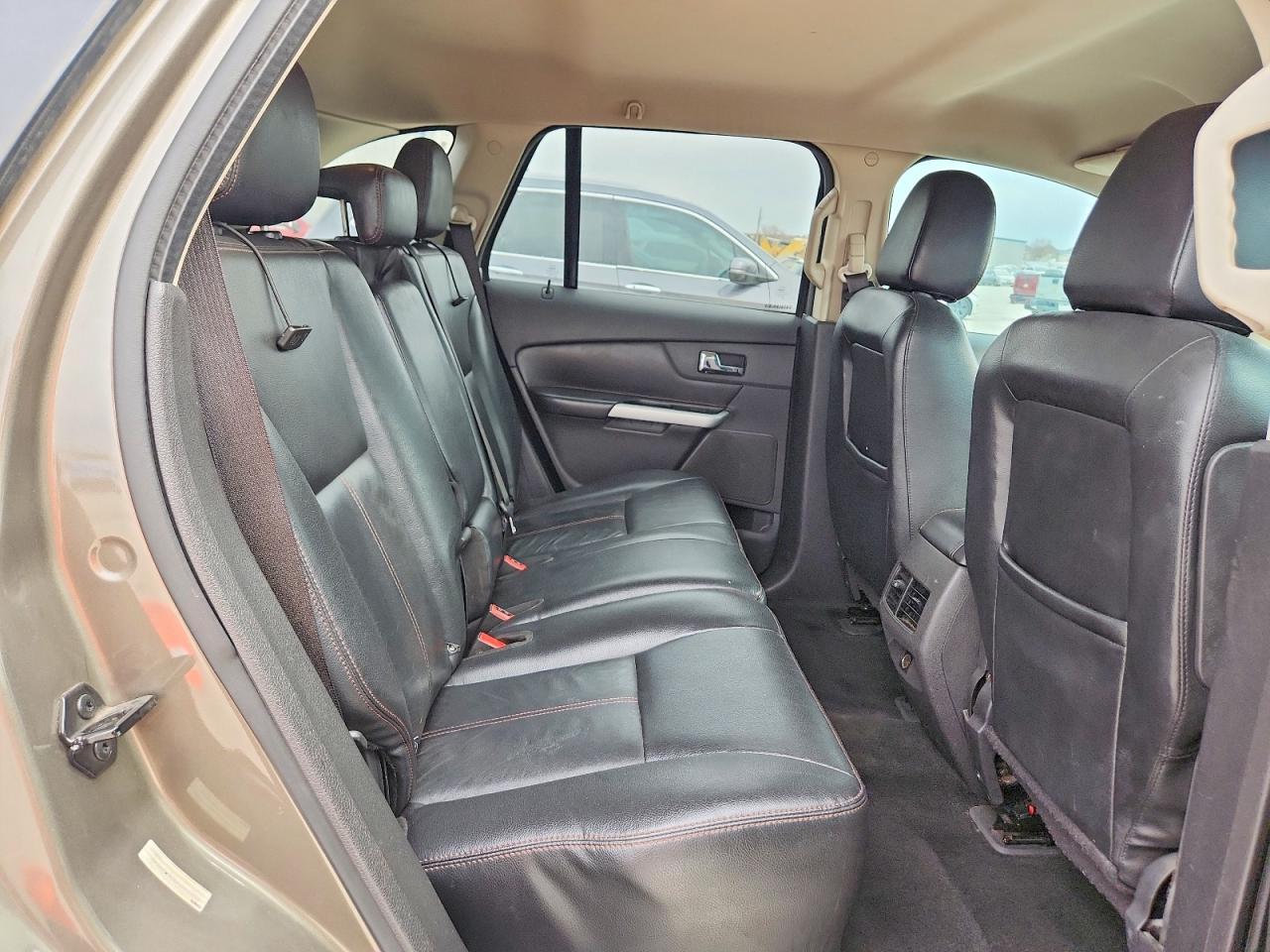 2014 Ford Edge sel