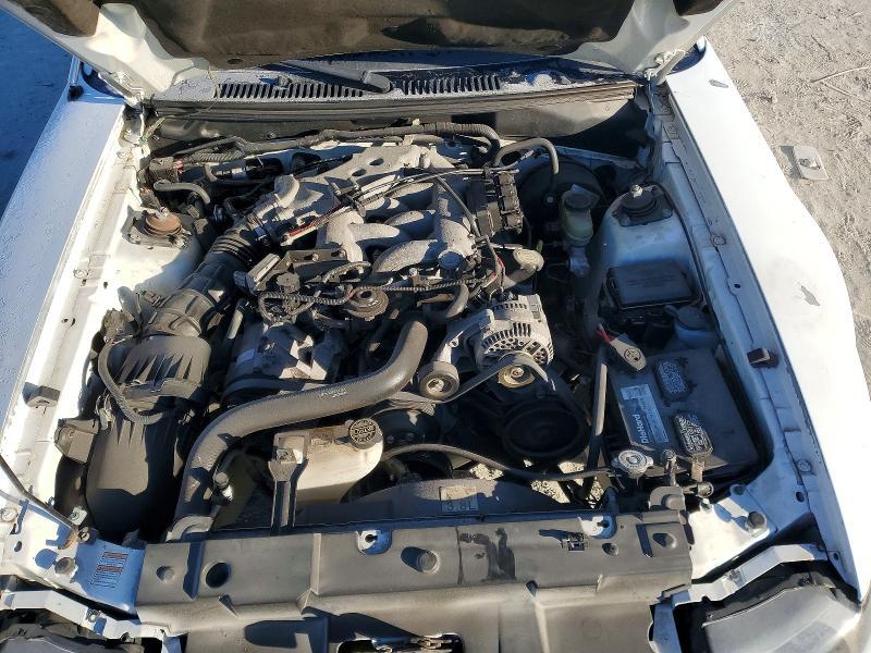 2000 Ford Mustang