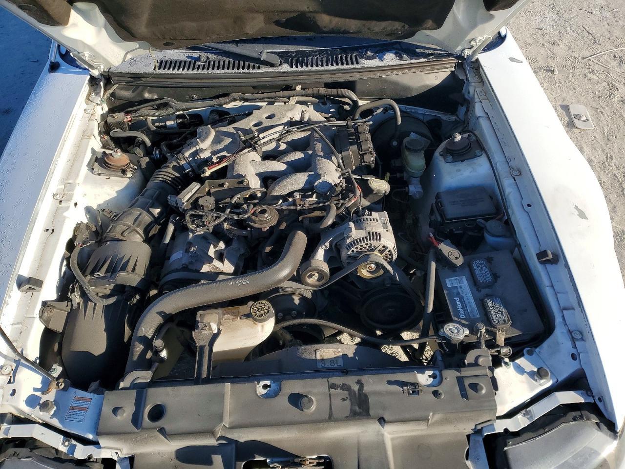 2000 Ford Mustang
