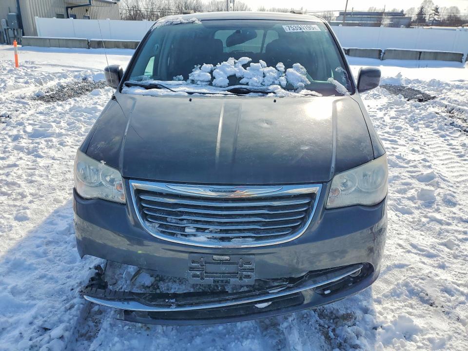 2012 Chrysler Town & Country Touring