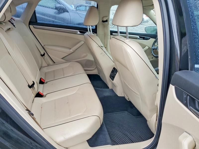 2016 Volkswagen Passat se