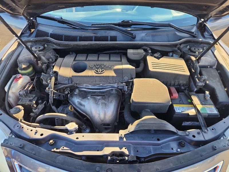 2011 Toyota Camry le