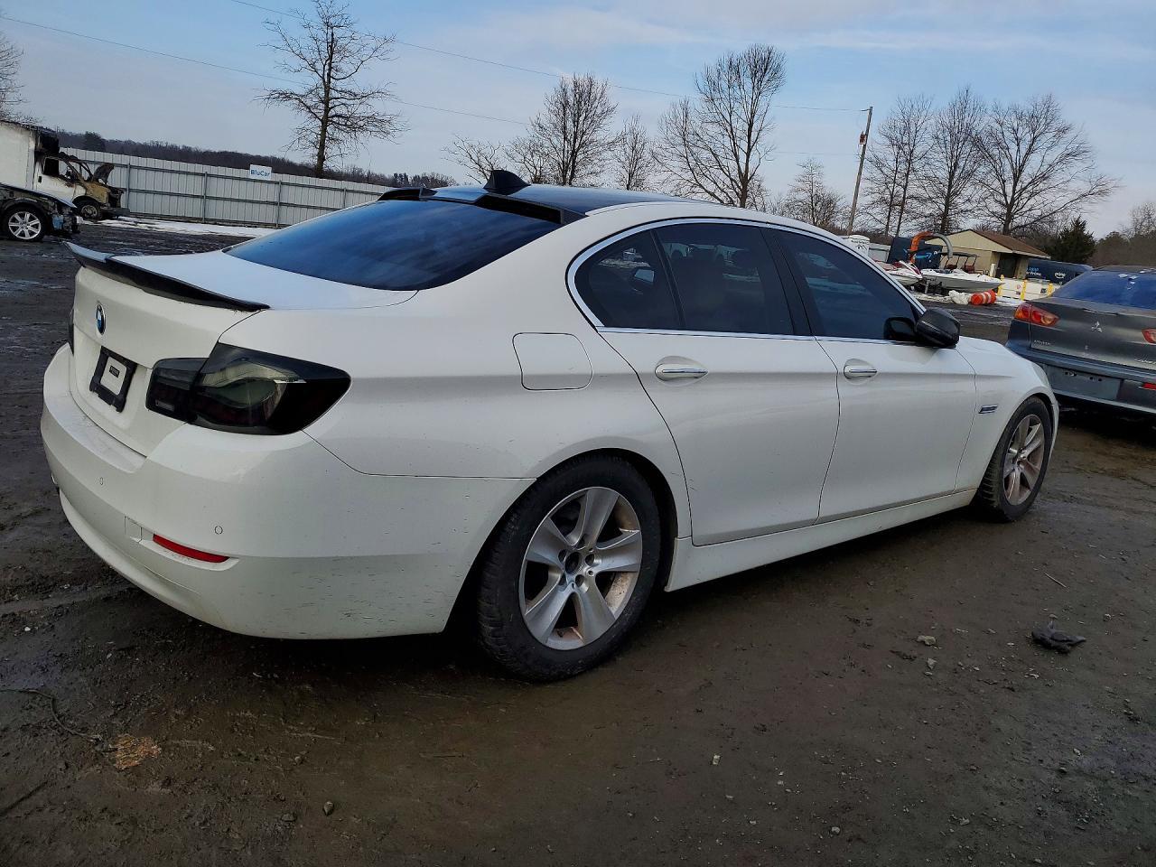 2015 BMW 528 i