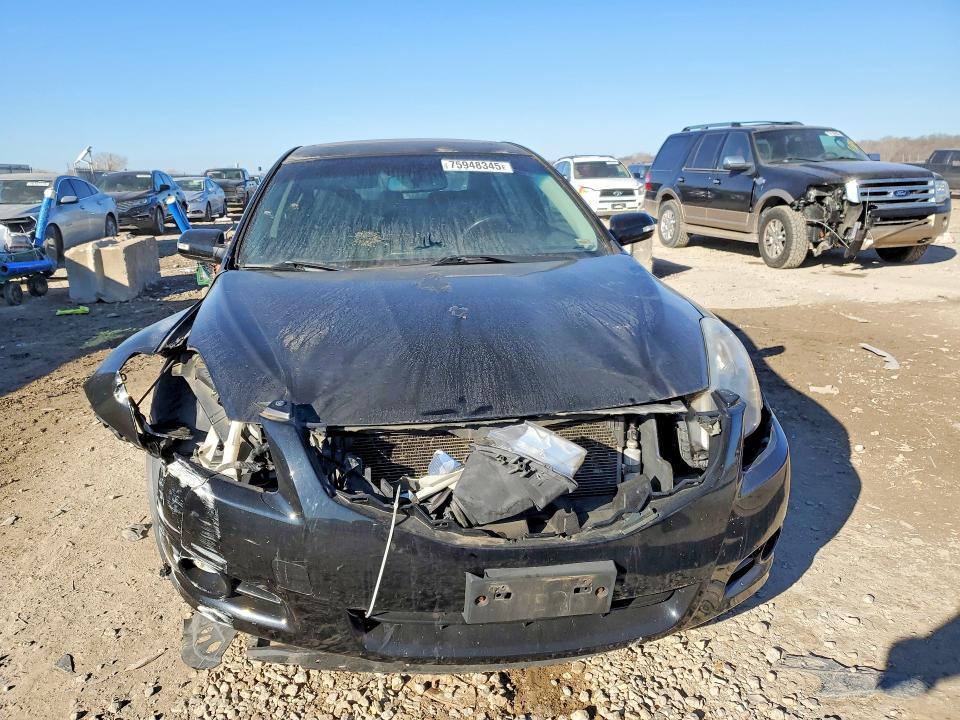 2010 Nissan Altima Base