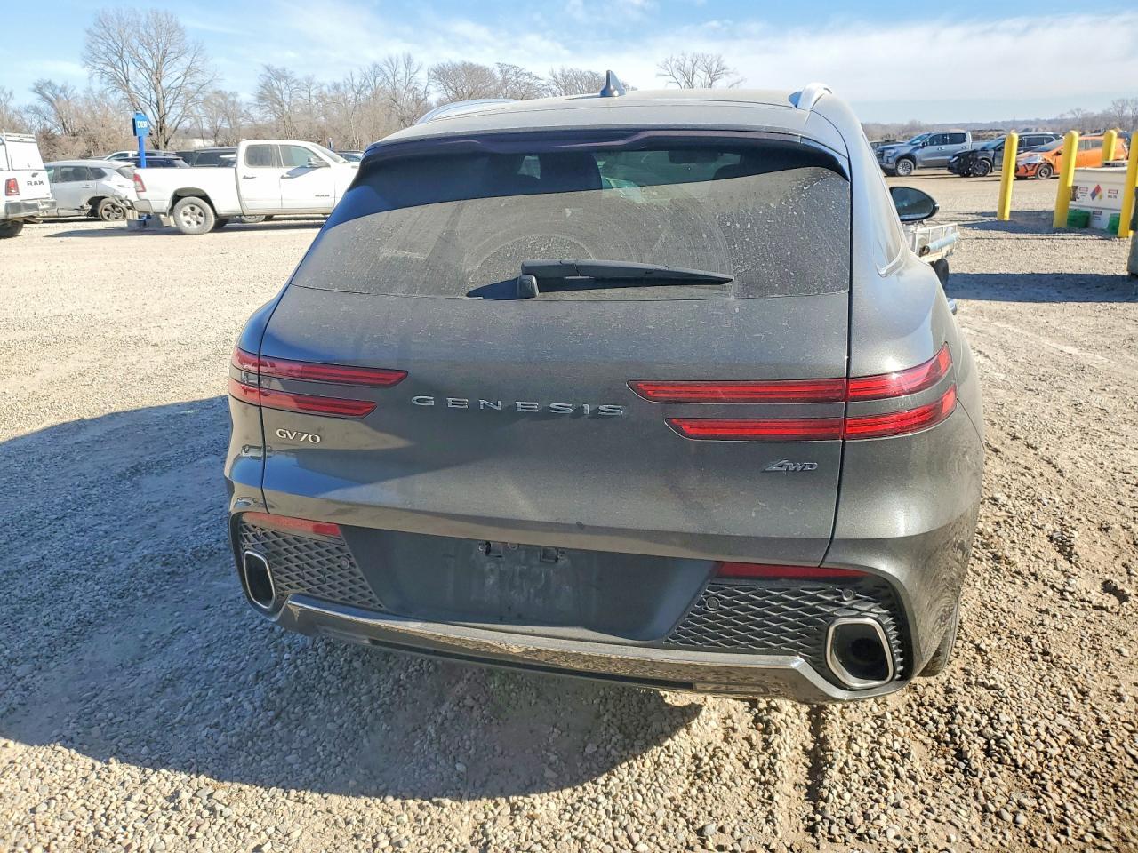 2025 Genesis Gv70 Base