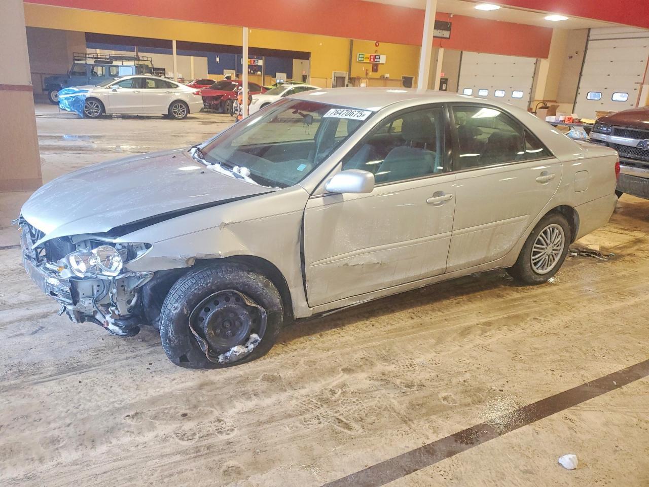 2005 Toyota Camry le