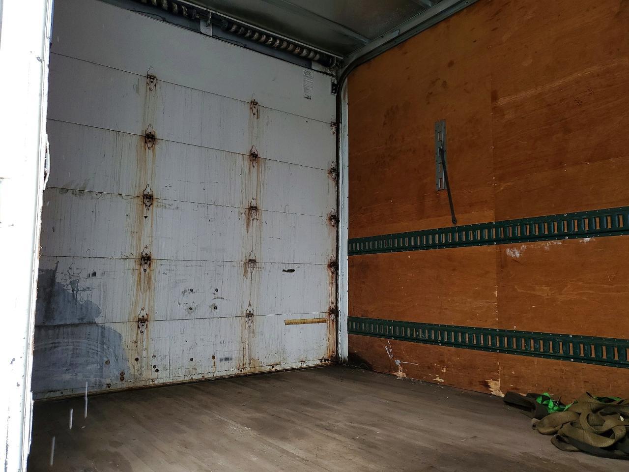 2006 Isuzu NPR BOX Truck