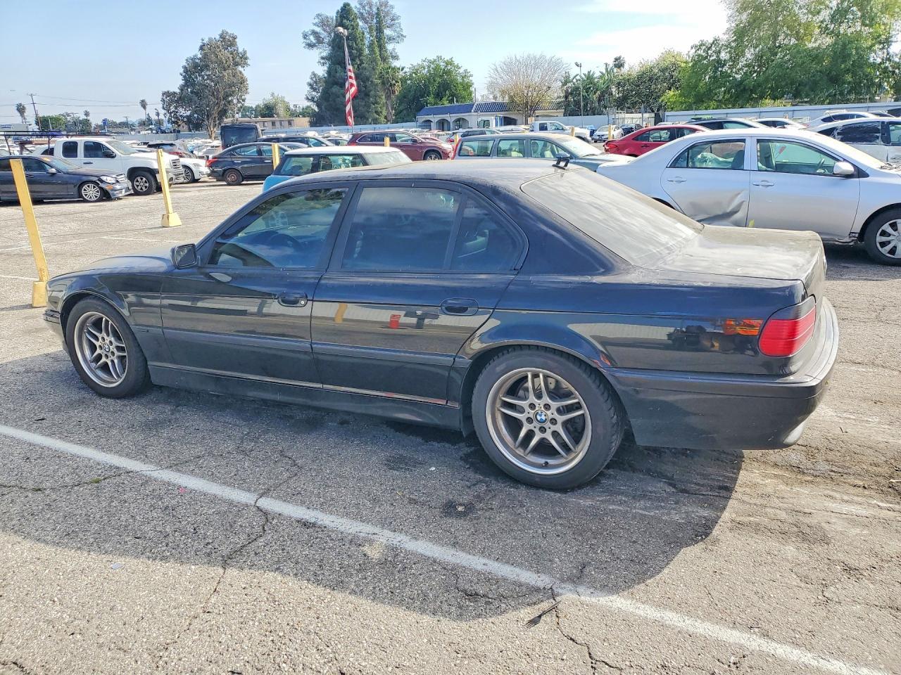 2001 BMW 740 i Automatic