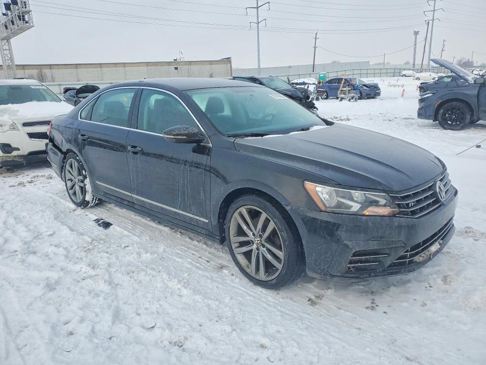 2016 Volkswagen Passat s