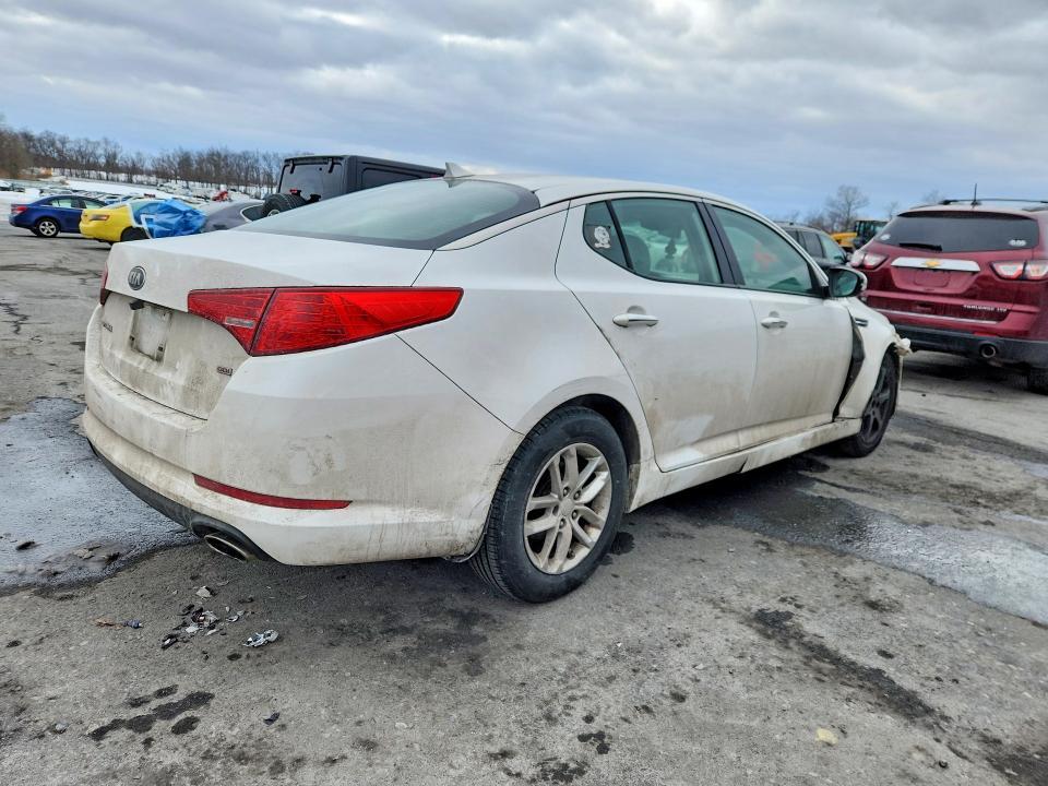 2013 KIA Optima lx