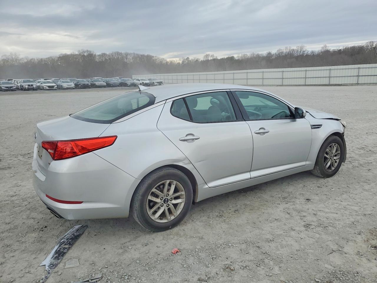 2011 KIA Optima lx