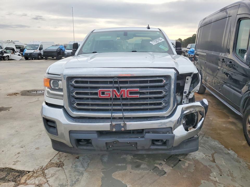 2018 GMC Sierra Utility / Service Truck