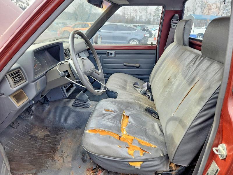 1988 Toyota Pickup Base