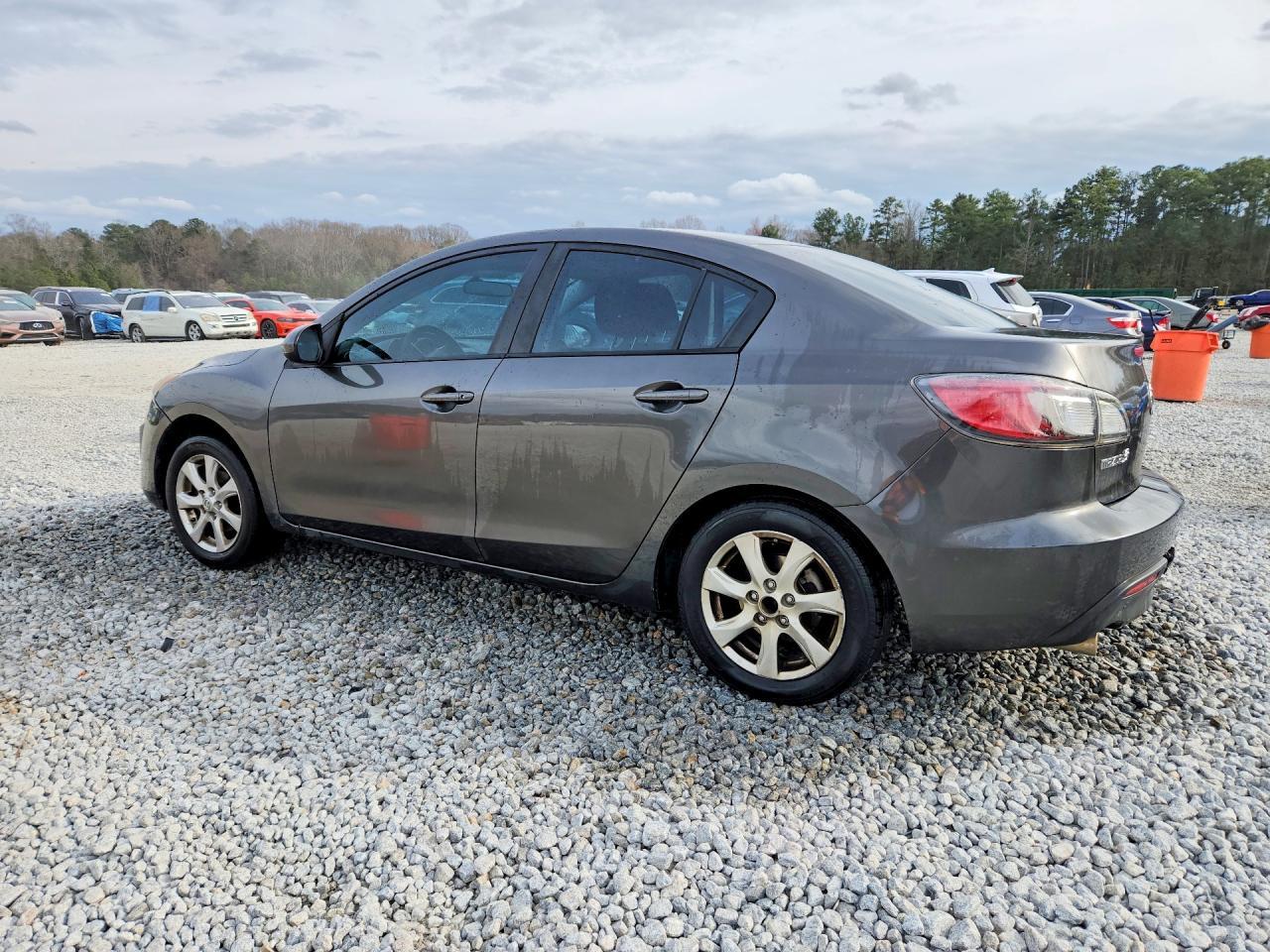 2011 Mazda 3 I