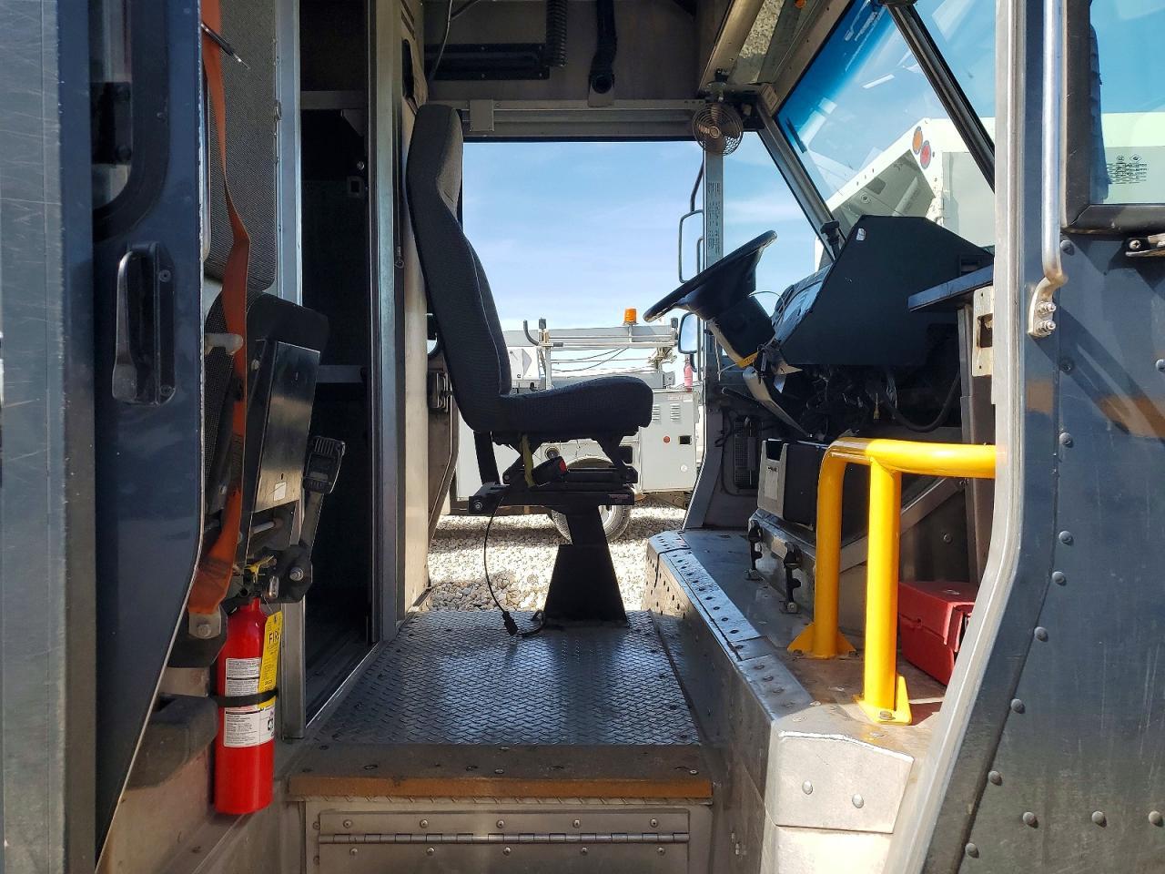 2019 Ford F59 Delivery Truck