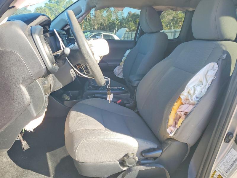 2017 Toyota Tacoma sr