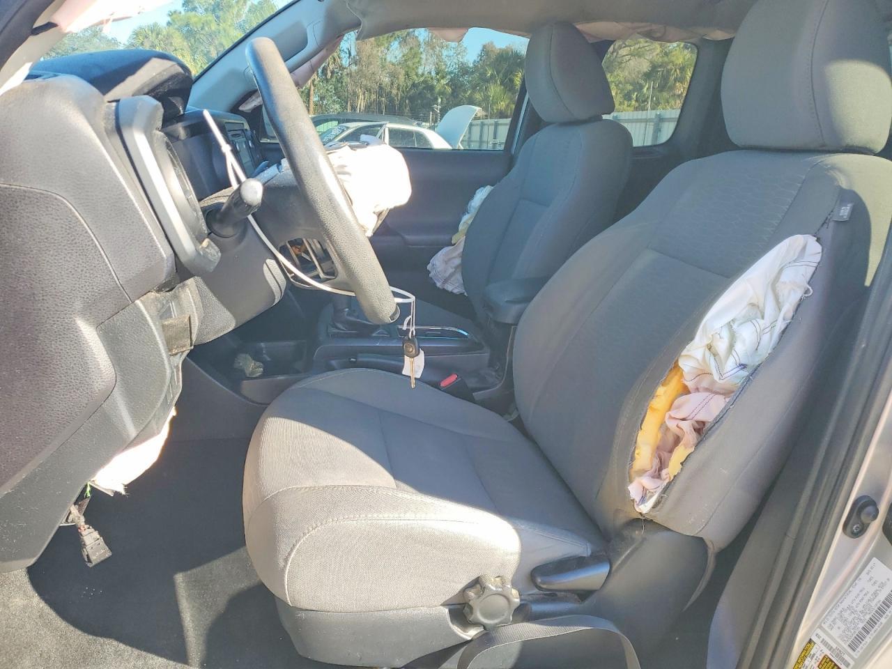 2017 Toyota Tacoma SR