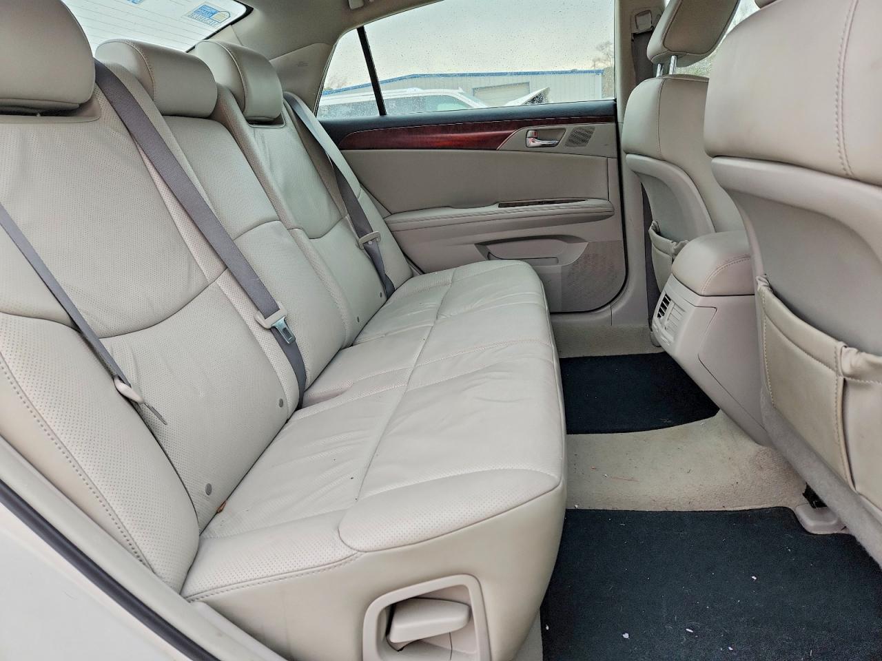 2011 Toyota Avalon Base