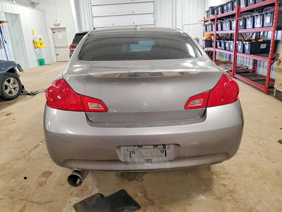 2009 Infiniti G37 Sedan x