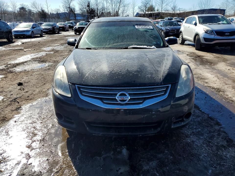 2010 Nissan Altima Base