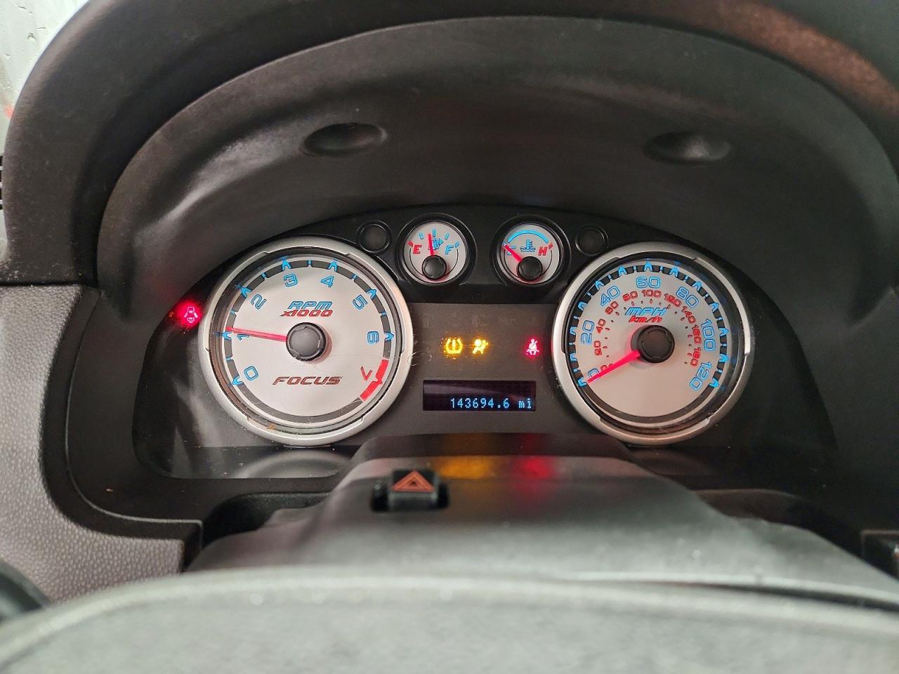 2010 Ford Focus se