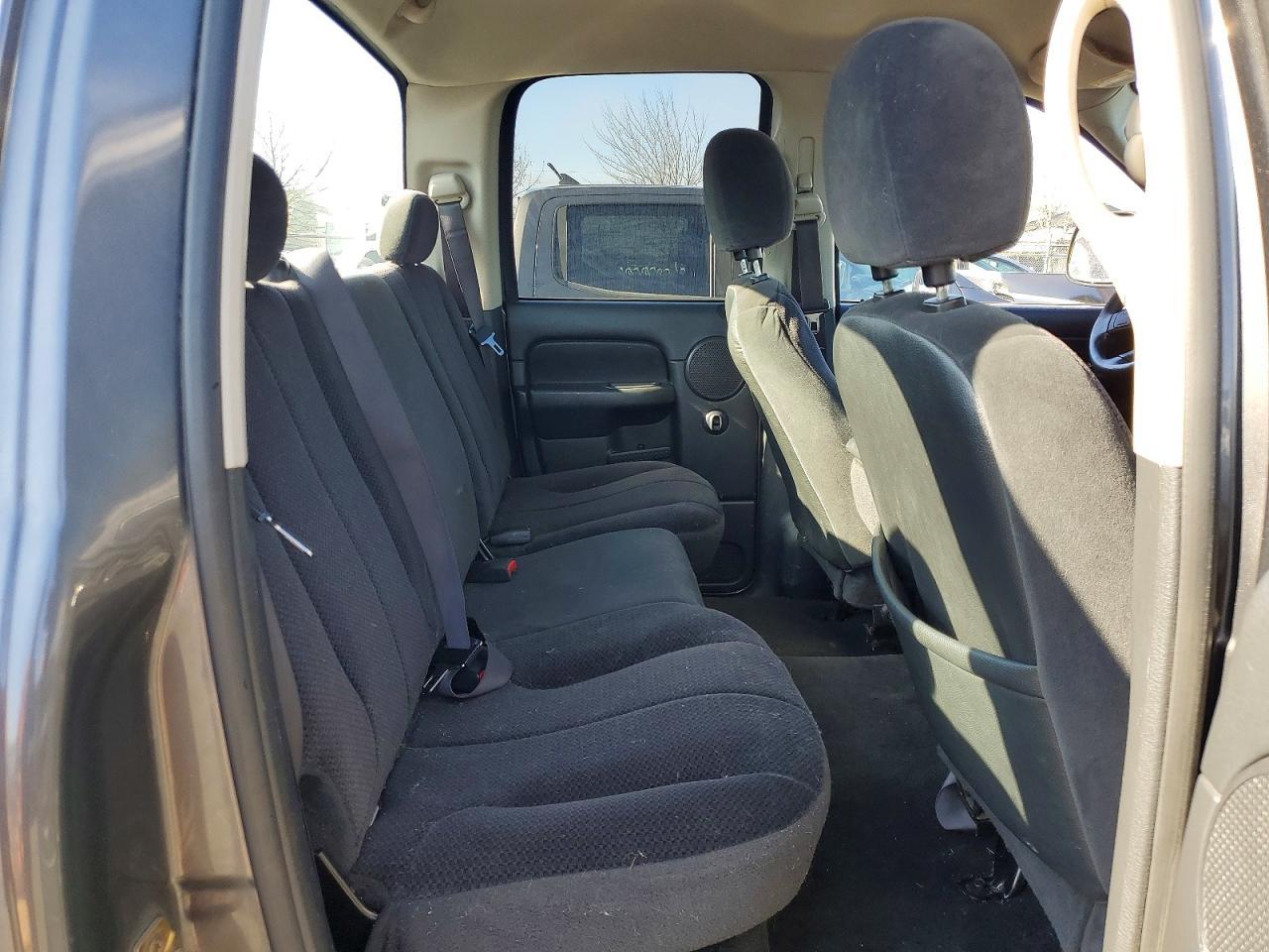 2004 Dodge Ram 2500 st