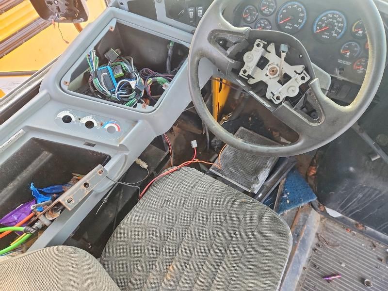 2016 Ic Corporation 3000 CE