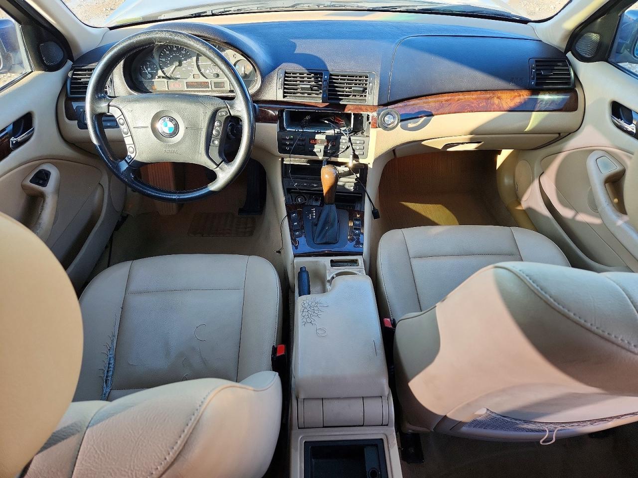 2005 BMW 325 xi