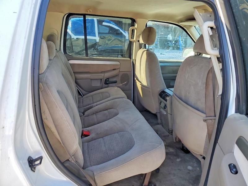 2004 Ford Explorer xlt