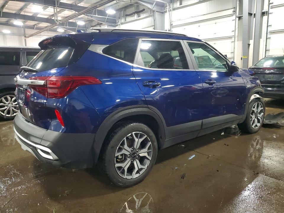 2021 KIA Seltos ex