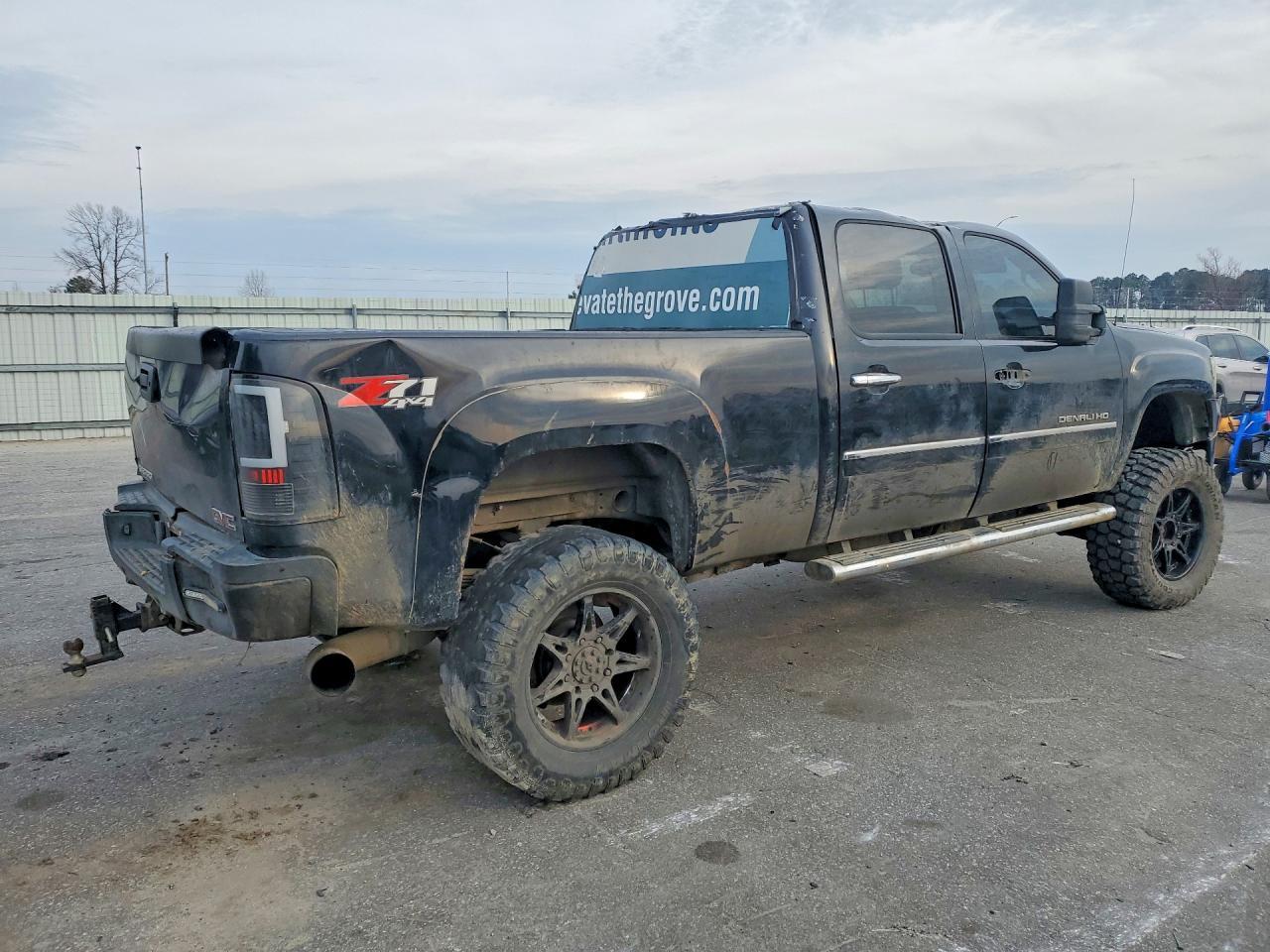 2012 GMC Sierra K2500 Denali