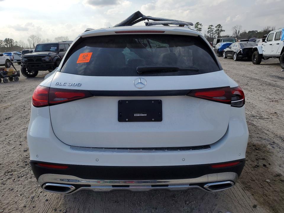 2025 Mercedes-Benz Glc 300