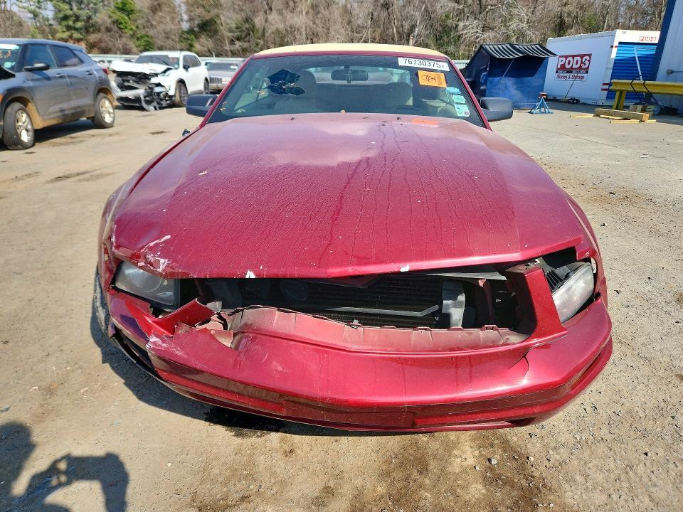 2005 Ford Mustang